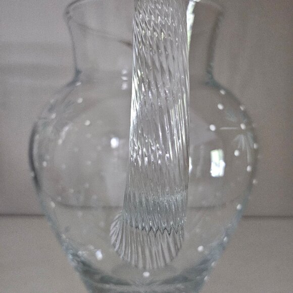 New Gorgeous Celebrations Snowflake Mouth Blown Hand Cut Hand Painted Pitcher - Picture 4 of 12